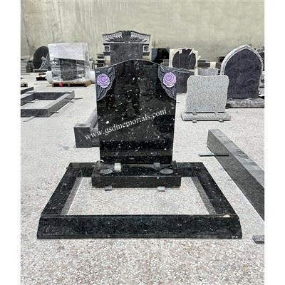 Violetti silkkihiilat Graniittipääkivi